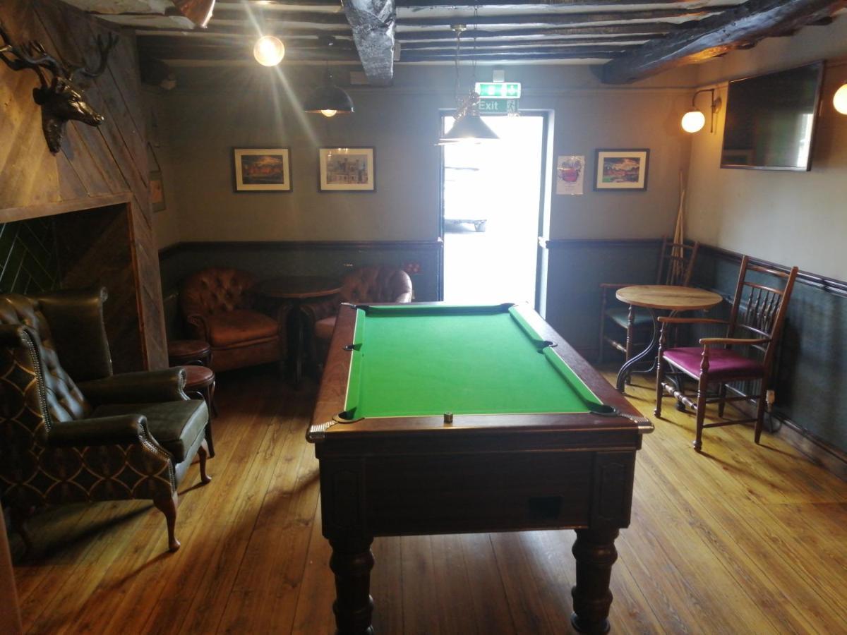 彭里斯 The Castlegate Arms酒店 外观 照片